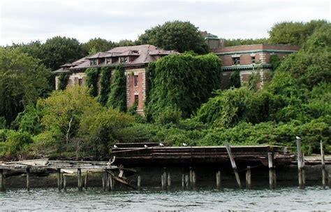 North Brother Island – Abandoned Quarantine Facility in New York – Dark ...