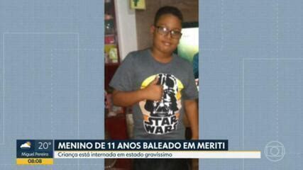 Menino De Anos Baleado Na Cabe A Em S O Jo O De Meriti Rio De