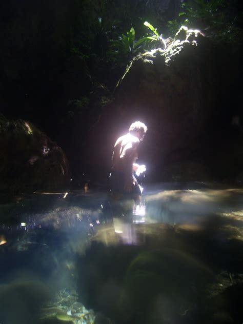 Visions of Johanna: Vaikona Cave - Extreme Exploration