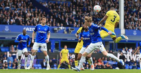 Everton 2 3 Brentford Instant Reaction Shafted By Var Again Royal Blue Mersey