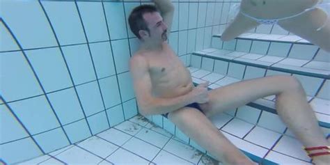 Underwater Sex Blow Tnaflix