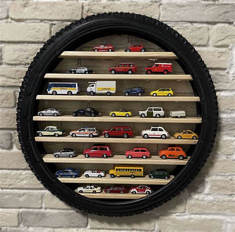 Полка 50 см на 30 машинок - Полка-колесо для машинок