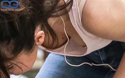 Selena Gomez Nude Pictures Onlyfans Leaks Playboy Photos Sex Scene Uncensored