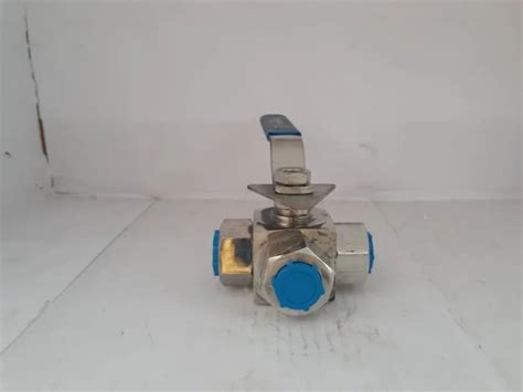 15mm To 100mm Stainless Steel 3 Way Ball Valve For Industrial At Rs