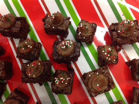 Holiday Brownie Bites Made With The Oodletip Holiday Brownie Bites Holiday Brownies Brownie