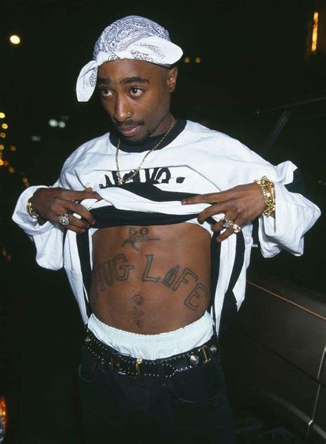 Tupac Shakur El Legado Eterno De Un Icono Del Rap D P S