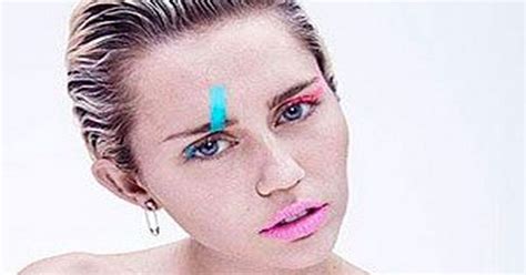 Miley Cyrus Shares Unbelievable Nude Photos From Paper Magazine Shoot Ok Magazine
