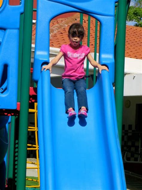 Parques Infantiles Para Escuelasnosotros Le Podemos Ayudar A Construir