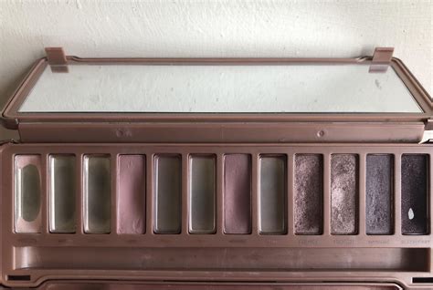 Naked 3 Update 4 R PanPorn