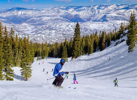 American Dream: North America's top 5 ski resorts | Daily Sabah