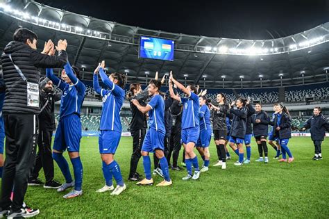 President signs a decree on development of football in Uzbekistan