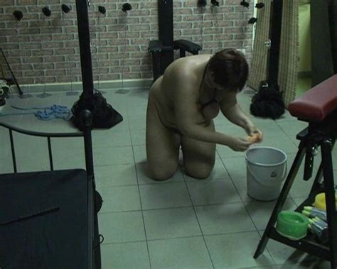 Naked House Cleaning Pics Xhamster