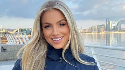 Pokaza A Zdj Cie W Bikini I Si Zacz O Anio Bogini Pisali Fani Przegl D Sportowy Onet