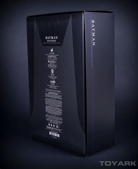Batman Returns Hot Toys Batman Scale Figure Toyark Photo Shoot The Toyark News