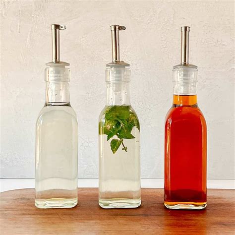 simple syrup perfect  cocktails foodology geek