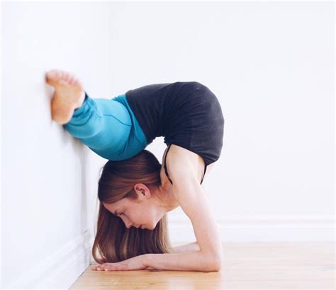 Where To Learn Contortion Herminia Thao