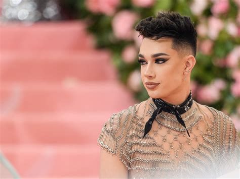 James Charles A Very Short Age He Become A Famous Makeup Artist James