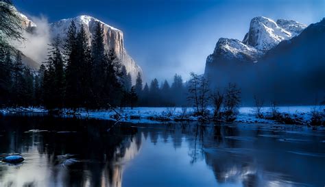 majestic landscape  yellowstone national park wyoming image