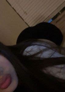 Pin By Ant Nia Szilv Si On A Te Pinjeid Pretty Latina Risky Picture Ideas Back Arching Pose