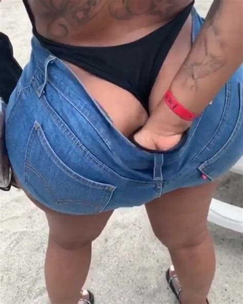 Thirst Trapping 101 Pt 21 Babe Babe Porn XHamster