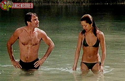 Beatriz Rossat Nude Pics Page 2