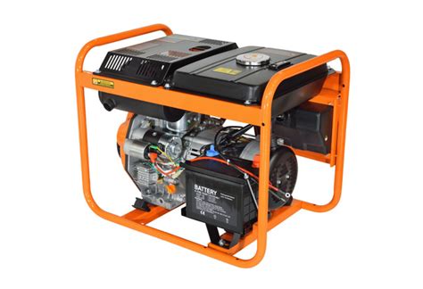 Дизельный генератор CARVER PPG-5000DE (3,6 кВт, медная обмотка, 4х ...