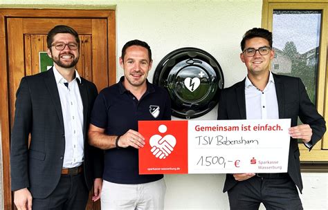 Weiterer Defibrillator für den TSV Babensham Wasserburger Stimme