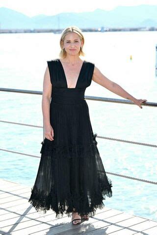 Sarah Michelle Gellar Sarahmgellar Nude Onlyfans Nudostar Tv