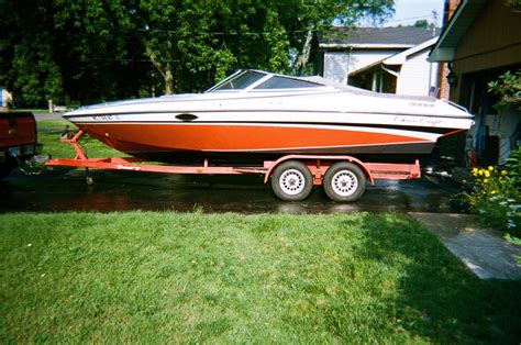 Chris Craft 225 Limited 1988 For Sale For 305 Boats From