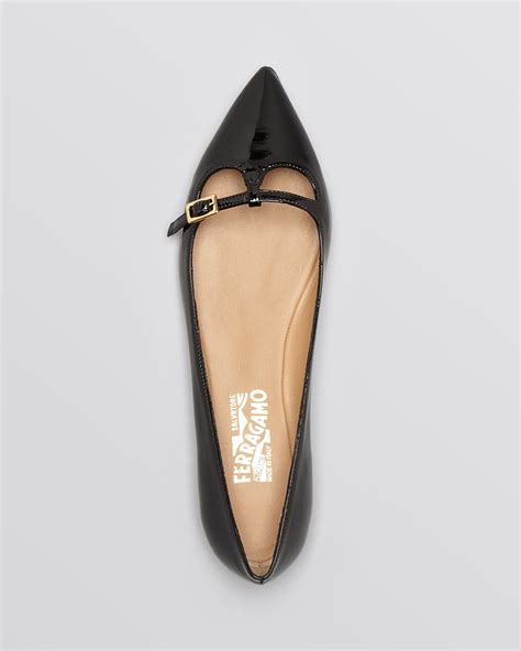 Lyst Ferragamo Pointed Toe Flats Patty C In Black
