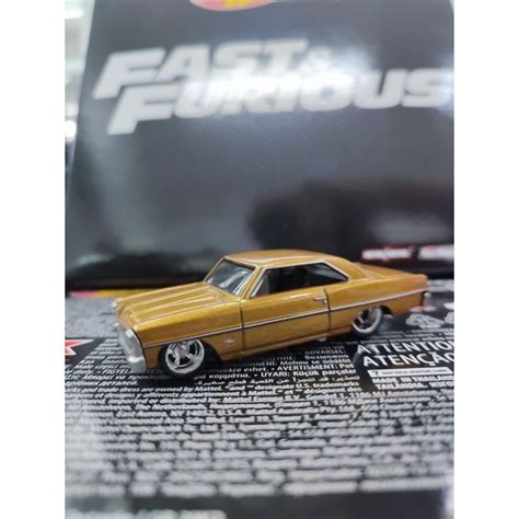 Hot Wheels Loose Fast And Furious Collector Box Nissan Skyline Gt R R Bnr Jeep Cherokee