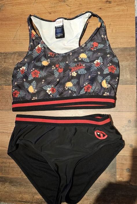 Deadpool Bikini Grösse S Badeanzug Marvel Bademode Neu gemäss Beschreibung in Solothurn für