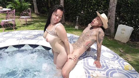 Thomas Gives Anita Ferro A Delicious Hot Massage In The Jacuzzi Xhamster