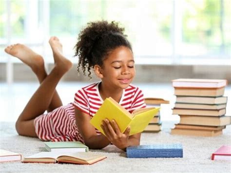 Com Quantos Anos Aprende A Ler - Com quantos anos a criança aprende a ler? | Nestlé FamilyNes