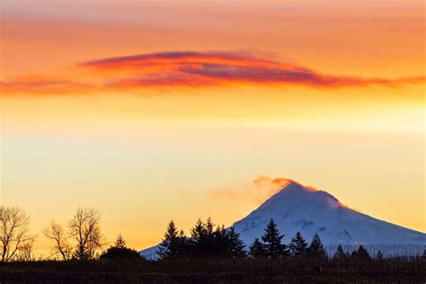 PHOTOS: Stunning Pacific Northwest sunrise before winter storm arrives ...