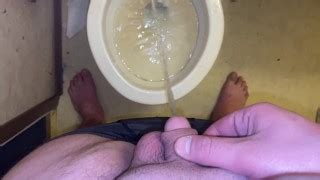 Free Chubby Guy Pissing Porn Videos From Thumbzilla