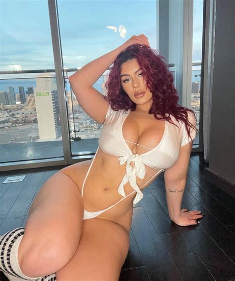 Zoe Renea Слив фото onlyfans Zoe Renea nude видео без цензуры 18
