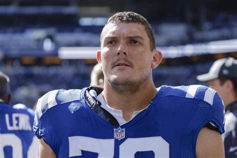 Colts center Ryan Kelly announces sudden death of his daughter