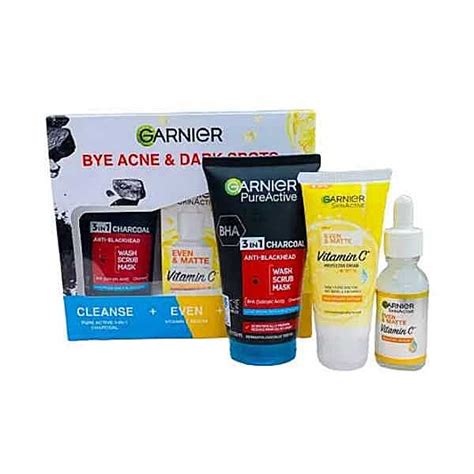 Garnier Bye Acne And Dark Spots Kit Bundle