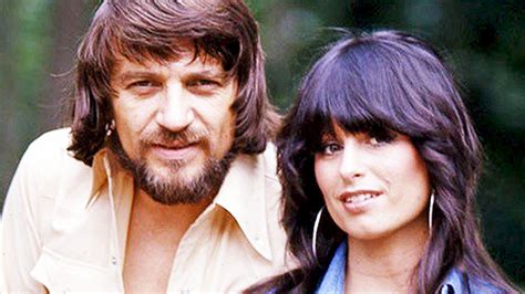 Jessi Colter Shares Her Fond Memories of Waylon Jennings - Traditional ...