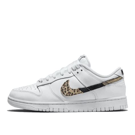 Женские кроссовки Nike Dunk Low SE DD7099-100 Белый купить в Москве с ...