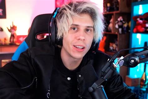 Tras El Documental De Rubius Ahora Llega Su Primera Serie As Es Next