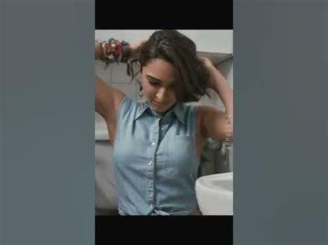 Kiara Advani Hot Scene Fugly