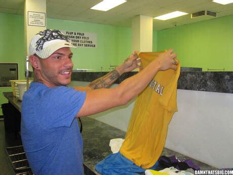 Muscular Tristan Mathews Fuck Ass After Sucking Cock Outdoor