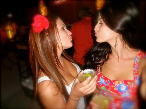 Naked Jessica Hull Added By Jaime