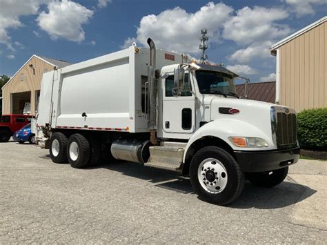 2017 Peterbilt 348 25 Yd Heil Rear Loader Rear Loaders