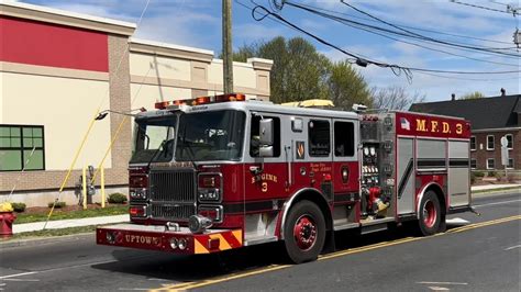 Meriden Fire Department Engine 3 Responding With Major Sirens And Horns To A Structure Fire