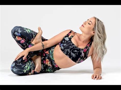 Hot Sexy Kathryn Budig Bikini Pics