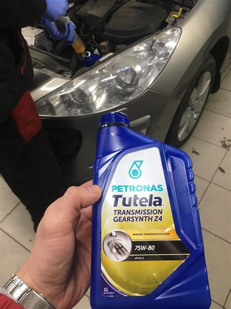 Замена масла МКПП — Peugeot 308 (1G), 1,6 л, 2010 года | расходники ...