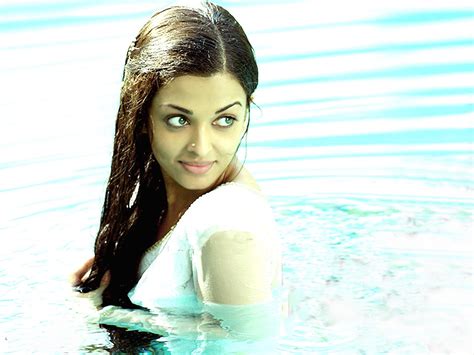 Bikini Dress Aishwarya Rai Photos